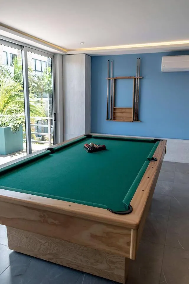 Private Room With Mini Fridge, 200Mb Wifi Playa del Carmen Apartment